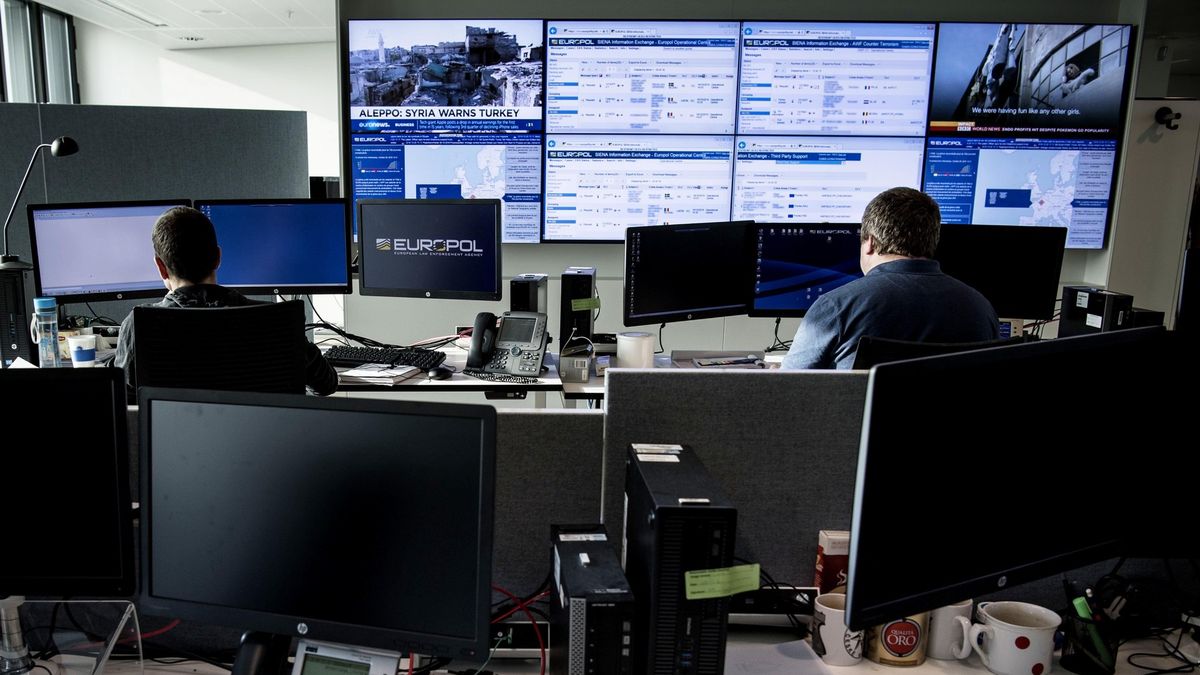 Europol musí smazat obrovský objem dat. Drží je údajně nezákonně